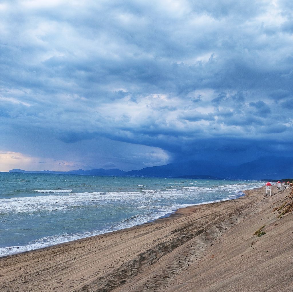 Storm_in_Bay